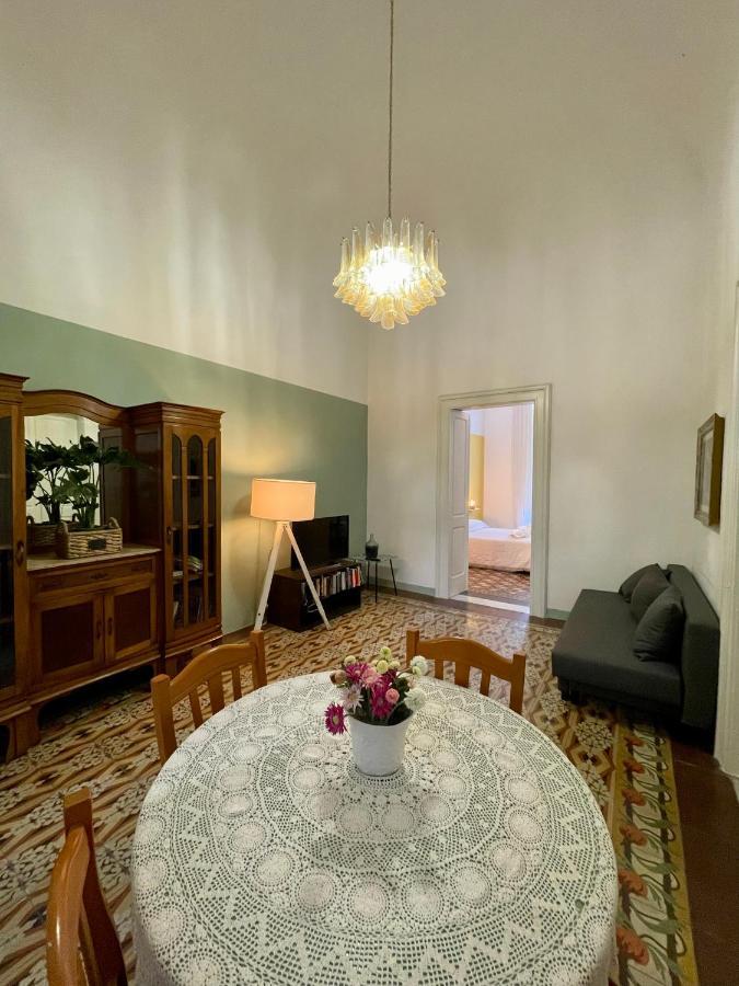 4 Balconi House-Appartamento Salentino Nel Centro Di ليتشي المظهر الخارجي الصورة